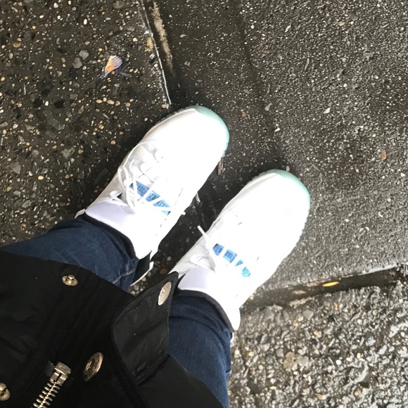 Meet your Posher, Natasha - Picture 8 of 9